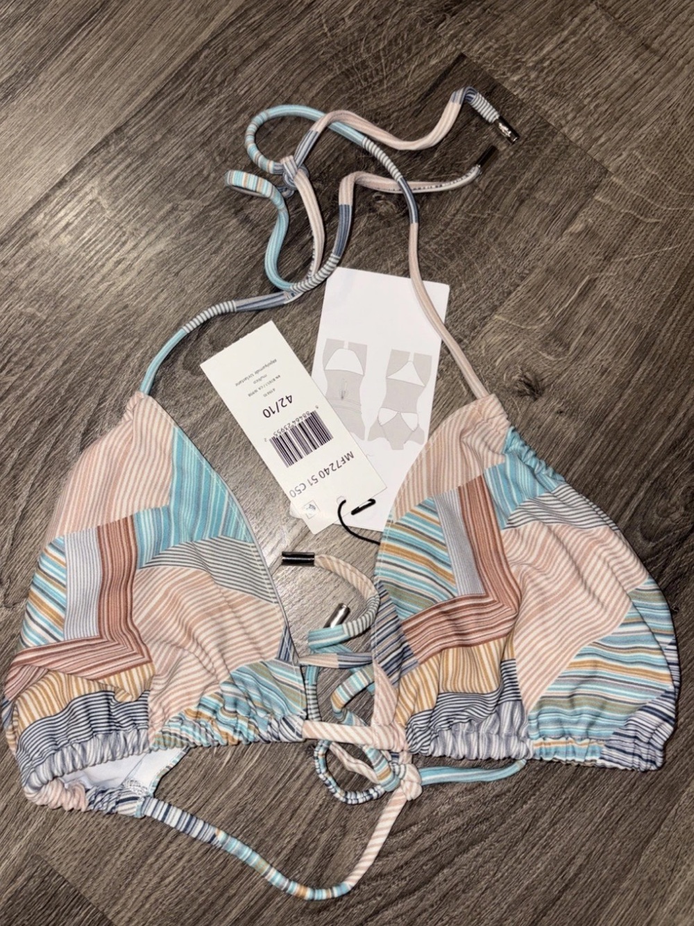 New with Tag Multicolor Lacoste Triangle Bikini Top Size 42 (10)